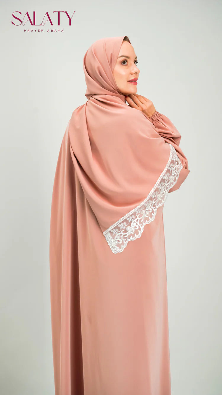 Abaya Rose Poudré